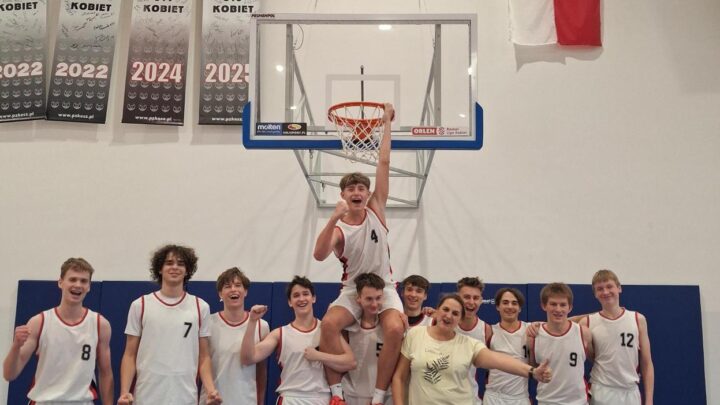 Niepokonani w I etapie turnieju koszykówki – Licealiada 2025