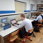 Kurs PLC w Zespole Szkół Komunikacji – praktyczne kwalifikacje z oficjalnym dyplomem