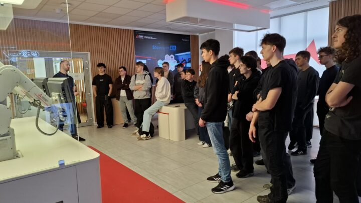 wycieczki automatyków do Mitsubishi Electric FA Poland.