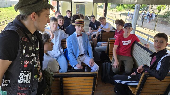 ZE ŚRODY WIELKOPOLSKIEJ DO ZANIEMYŚLA